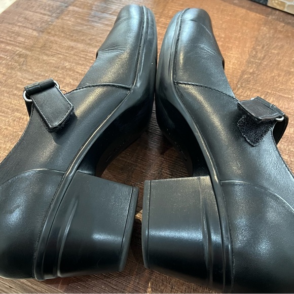 Clarks Mary Jane Size 11W Black Leather 11 Wide - Picture 9 of 16